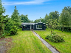 Holiday Home Dali - 200m from the sea by Interhome, Bogø By